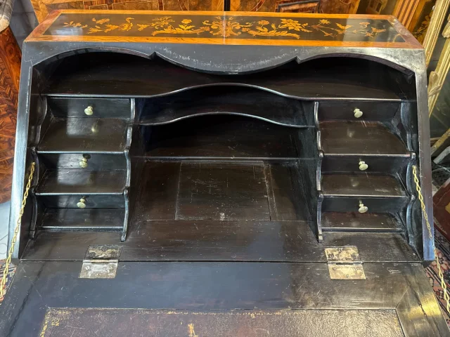 Bureau de pente con marquetería de estilo Luis XV – época Napoleón III — Buen estado