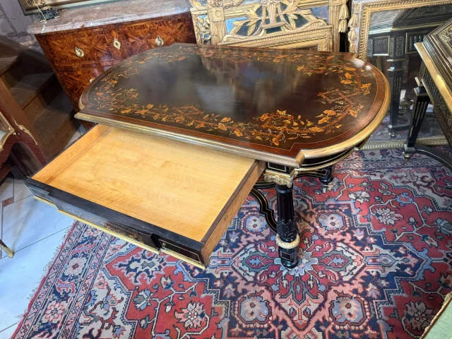 Mitteltisch oder Schreibtisch, Napoléon-III.-Zeit — Guter Zustand