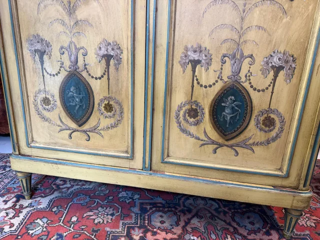 Kledingkast in Louis XVI-Stijl – Neoklassiek — Goede staat