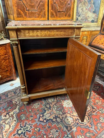Gemarketteerd Louis XVI – Napoléon III stijl steunmeubel — Goede staat