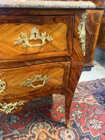 COMMODE EPOQUE LOUIS XV GESTEMPELD JACQUES BIRCKLE — Goede staat