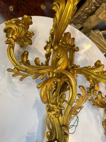 Coppia di Applique in Stile Luigi XV — Buono stato