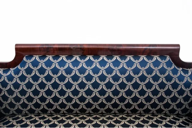 Biedermeier sofa, Northern Europe, circa 1830.
