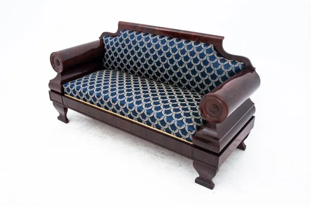 Biedermeier sofa, Northern Europe, circa 1830.