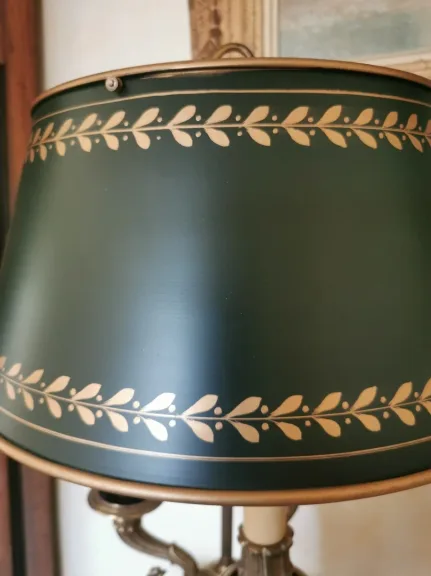 BOUILLOTTE-LAMPE IM FRANZÖSISCHEN RESTAURATIONSSTIL