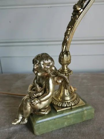 BRONZE AND ONYX LAMP