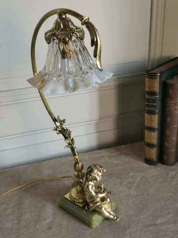 BRONZE AND ONYX LAMP