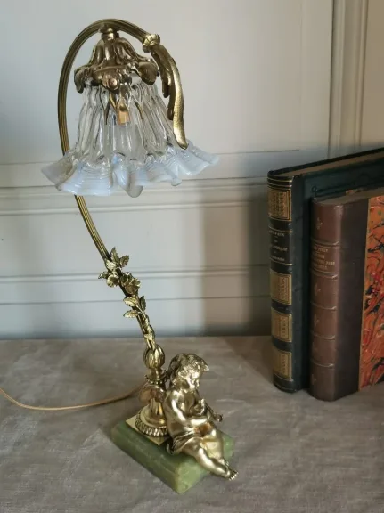 BRONZE AND ONYX LAMP