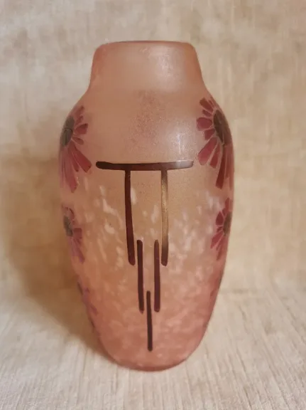 VASE signiert LEGRAS