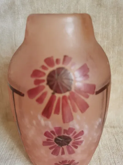 VASE signiert LEGRAS