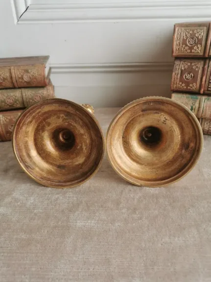 PAAR VERGOLDETE BRONZE-LEUCHTER