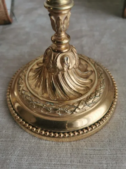 PAAR VERGOLDETE BRONZE-LEUCHTER