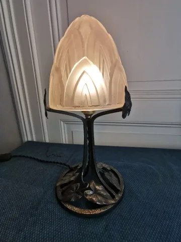 ART DECO PERIOD LAMP
