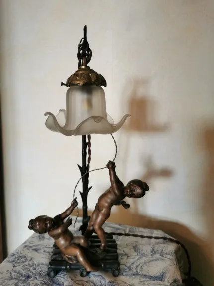 SPELTER LAMPE