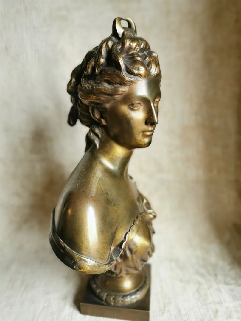 BRONZE BUST OF DIANA after  HOUDON