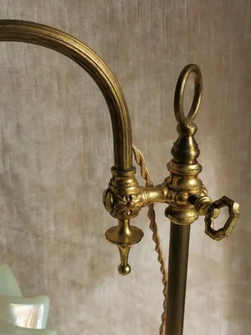 LAMPADA DA SCRIVANIA