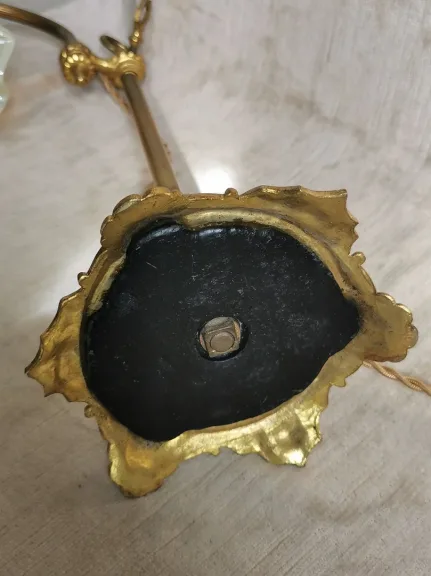 Lampe de bureau ou salon en bronze doré mat XXème
