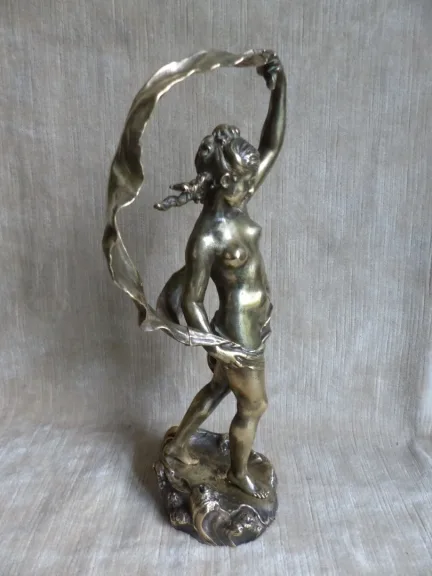 BRONZE FIGURE signed AUGUSTE MOREAU