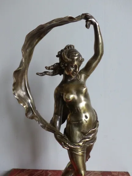 BRONZE FIGURE signed AUGUSTE MOREAU