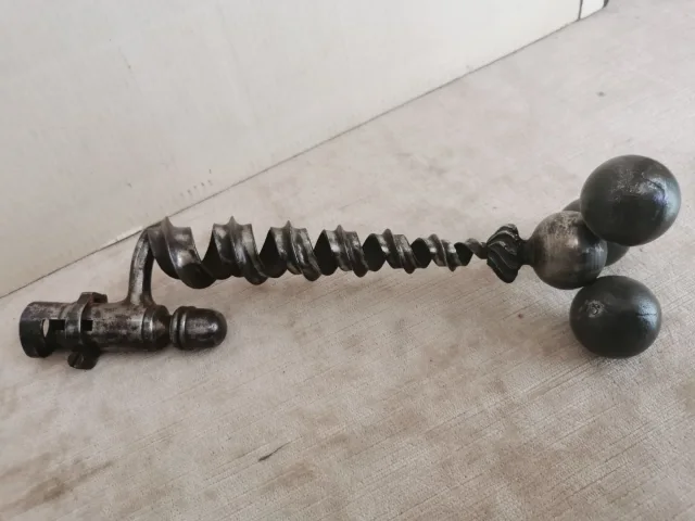 バヨネット燭台