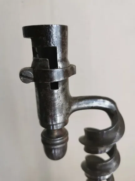 CANDELERO BAYONETA