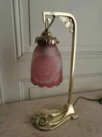 ART DECO PERIOD LAMP