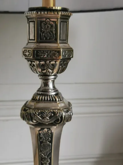 SILBERPLATTE-LAMPE