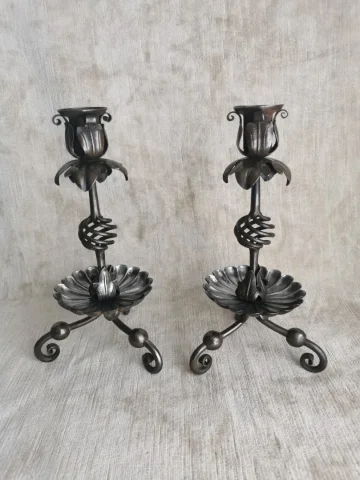 PAIR OF CANDLESTICKS