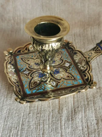 Bougeoir à main cloisonné sur bronze XIX è