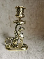 Bougeoir à main 19ème  Néo - Renaissance en bronze