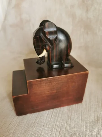 アールデコ時代のブックエンド