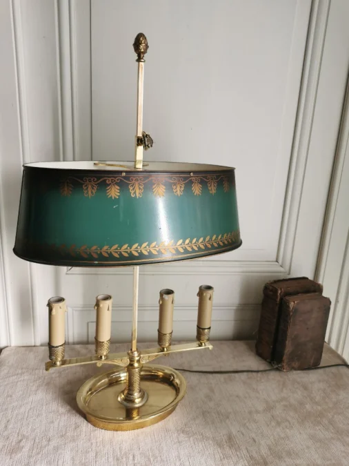 BOUILLOTTE-LAMPE IM FRANZÖSISCHEN RESTAURATIONSSTIL