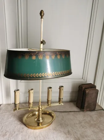 Lampe bouillotte en bronze doré de style Restauration
