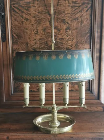 Lampe bouillotte en bronze doré de style Restauration