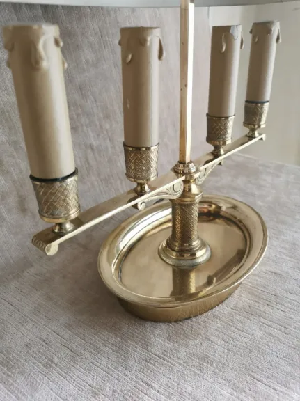 Lampe bouillotte en bronze doré de style Restauration