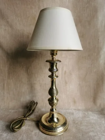 Paire de bougeoirs Louis Philippe montés en lampes