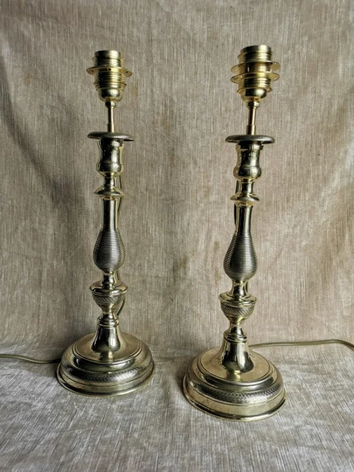 PAAR LOUIS PHILIPPE KANDELAARS OMGEZET IN LAMPEN