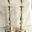 Paire de bougeoirs Louis Philippe en laiton poli