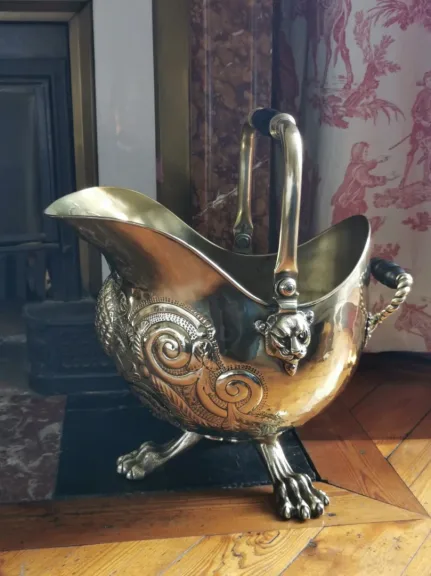 Superbe seau à charbon en cuivre jaune et bronze