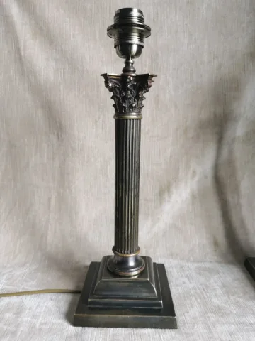 PAIR OF BRONZE LAMPS
