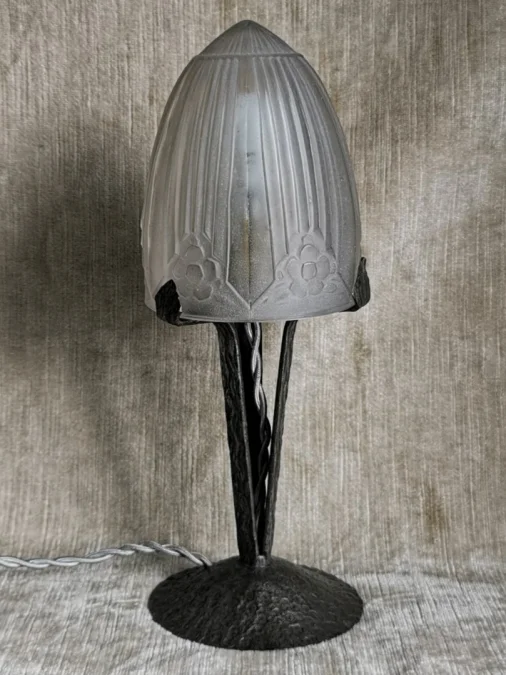 ART-DECO-ZEITLAMPE