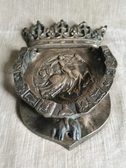 TÜRKLOPFER AUS BRONZE