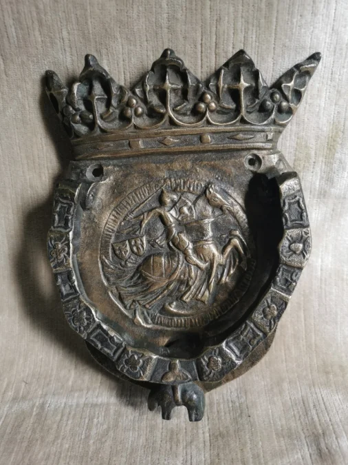 TÜRKLOPFER AUS BRONZE