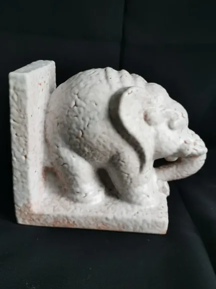 Serre -livres éléphant en terre cuite , Poterie d'art Menelika