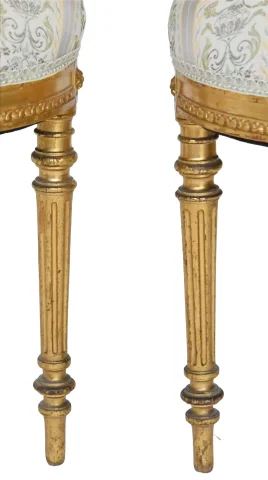Pair of Louis XVI-style gilt wood chairs — Good condition