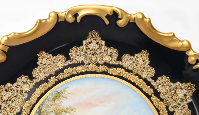 Paar Limoges porseleinen schalen met decor van jachttaferelen, geschilderd door Abel Golse (1844–1937) — Zeer goede staat