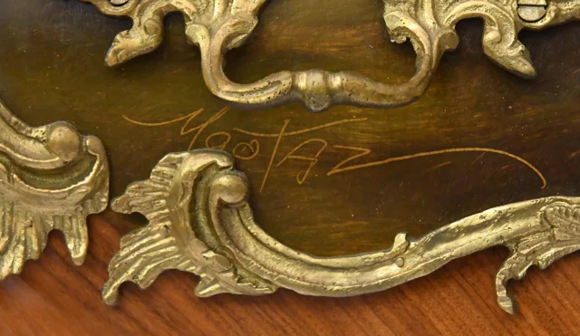 Louis XV style commode with Vernis Martin decoration depicting a galant scene — Good condition