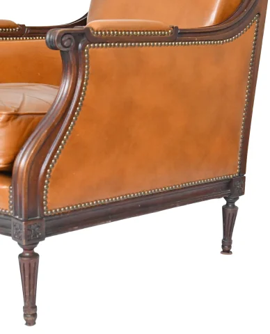 Paire de larges bergères de style Louis XVI — Très bon état