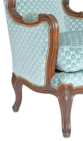 Paar Louis-XV-Stil Bergère-Ohrenlehnsessel auf fünf Beinen — Sehr guter Zustand