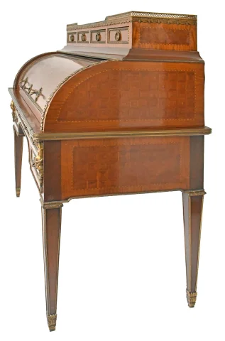 Louis XVI-style cylinder bureau in marquetry — Good condition